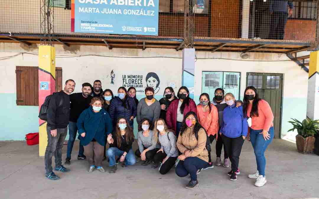 #JóvenesInnovadores. Cuidar a quienes nos cuidan: un espacio de salud comunitaria en Comunidad Marta Juana González