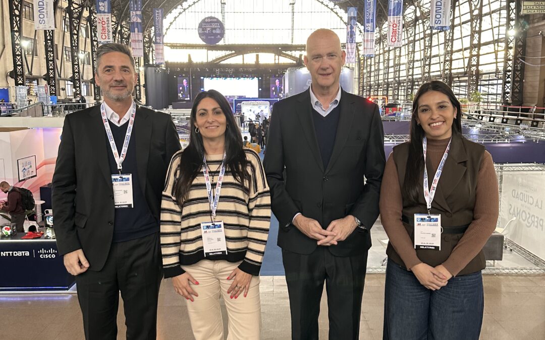 Córdoba compartió su modelo de innovación pública en Smart City Expo Santiago de Chile 2026